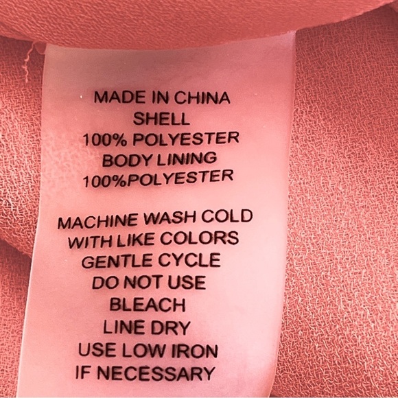 Vince Camuto | Peach Ruffle Sleeve V-Neck Chiffon Button Front Blouse, Medium - Picture 7 of 7